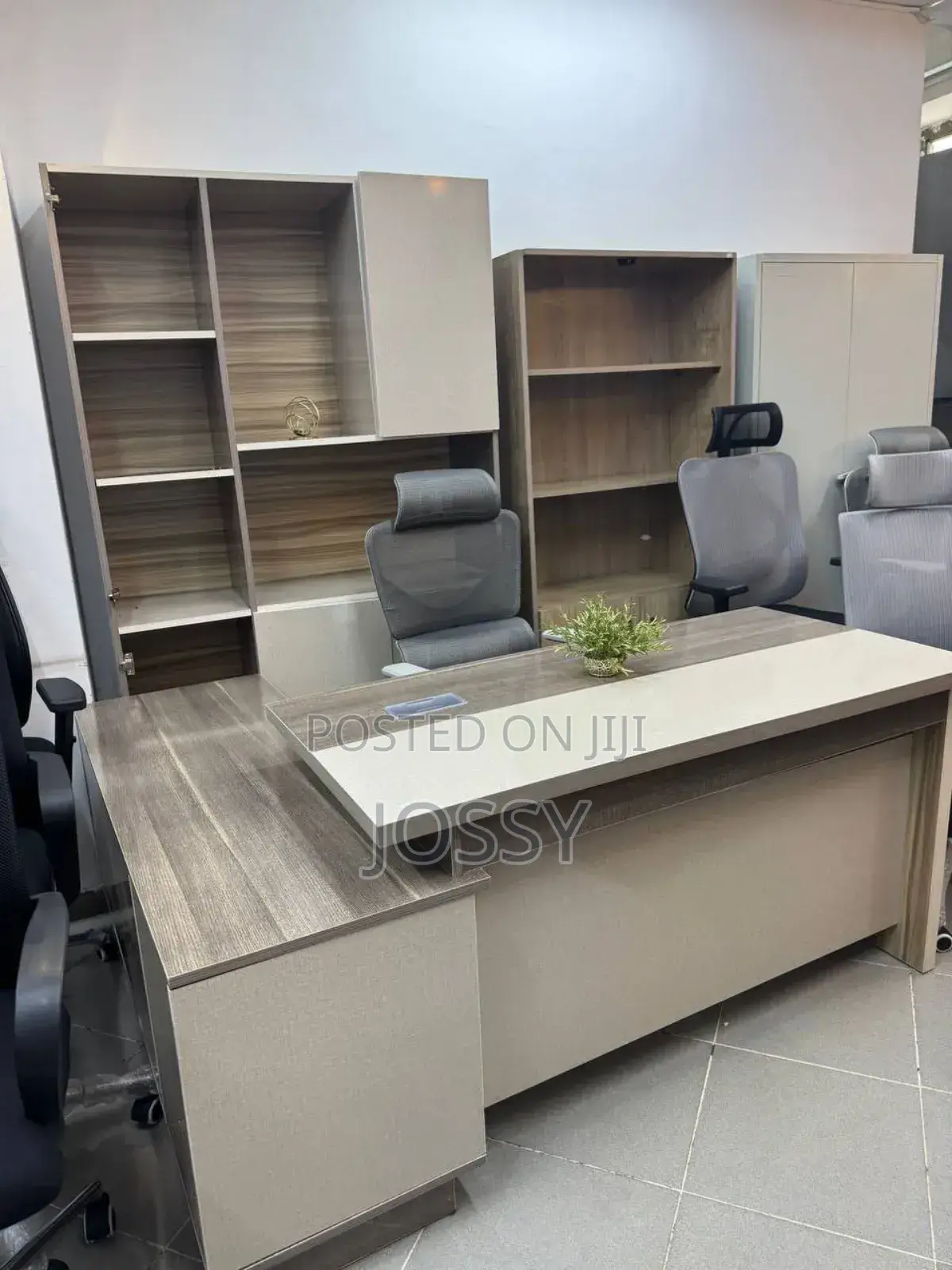 Office Teble