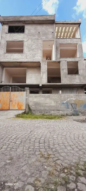 6bdrm House in Ayat Area Inside, Yeka for sale