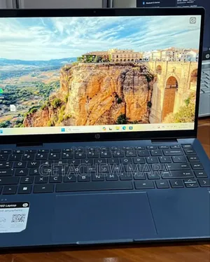 New Laptop HP Pavilion X360 8GB Intel SSD 256GB