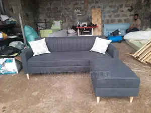 Divan 1 at 4
