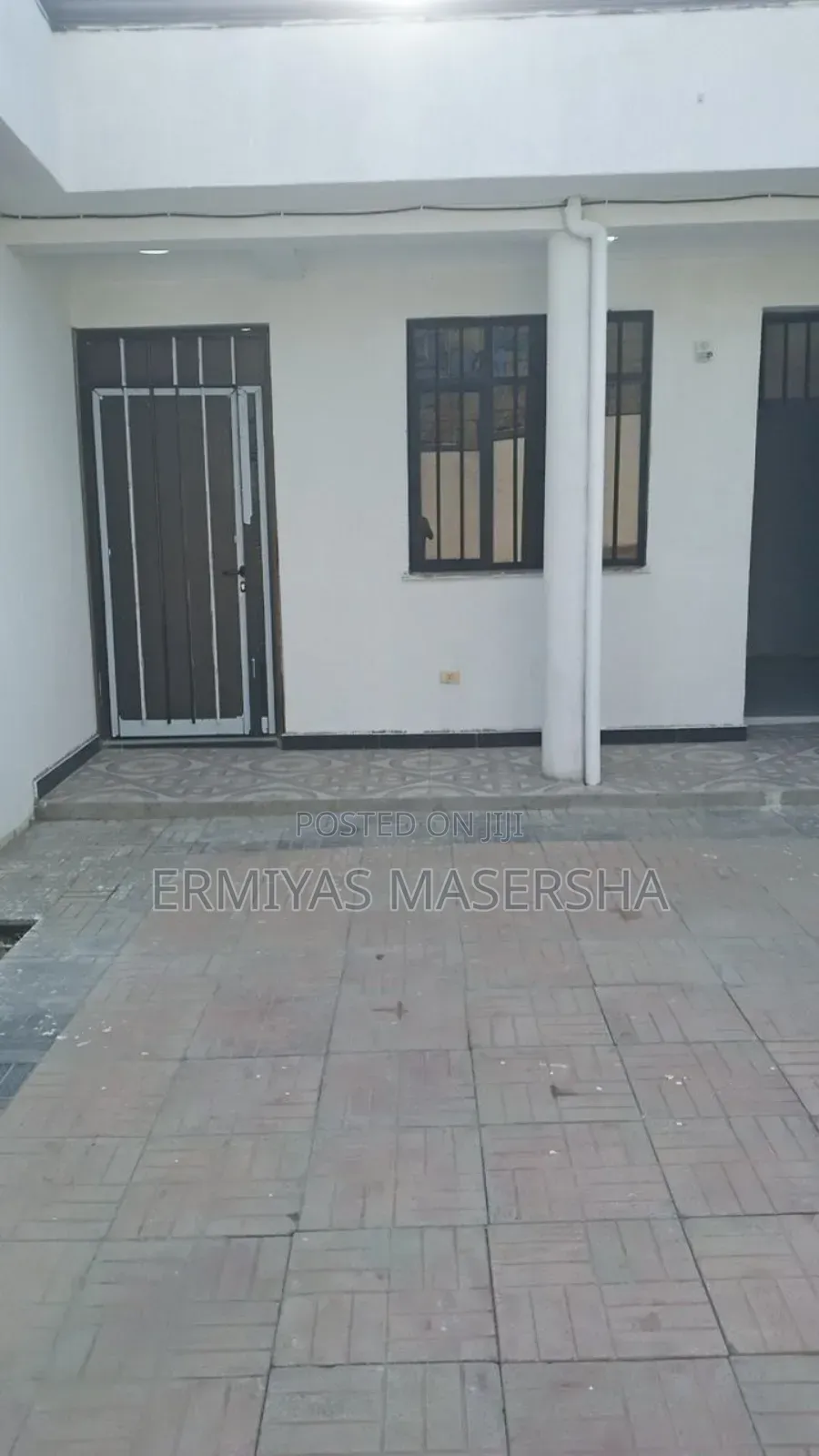 5bdrm House in Yeka for sale