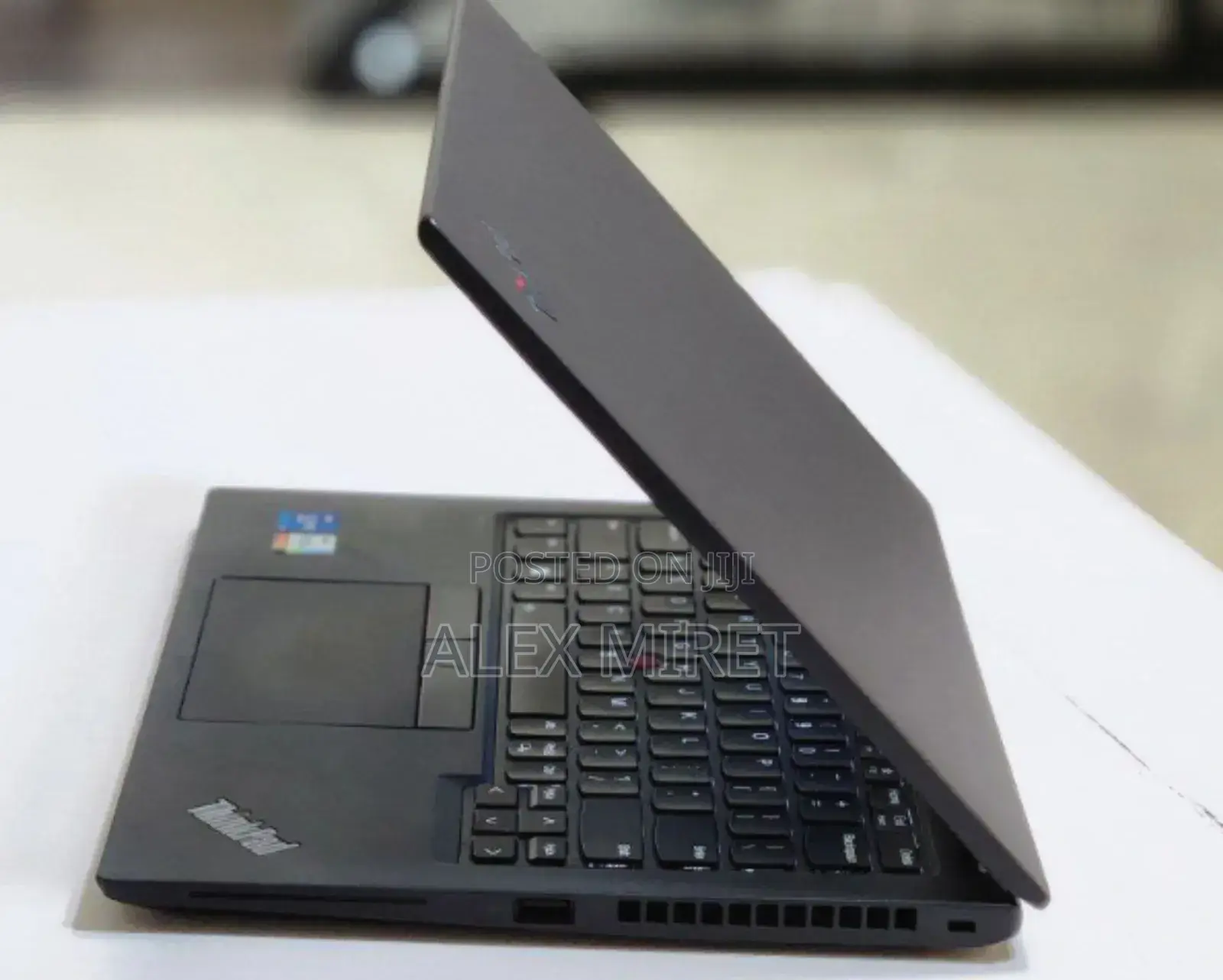 New Laptop Lenovo ThinkPad X1 Carbon 16GB Intel Core i5 SSD 512GB