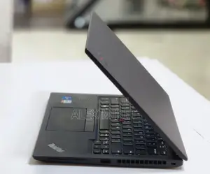 New Laptop Lenovo ThinkPad X1 Carbon 16GB Intel Core i5 SSD 512GB