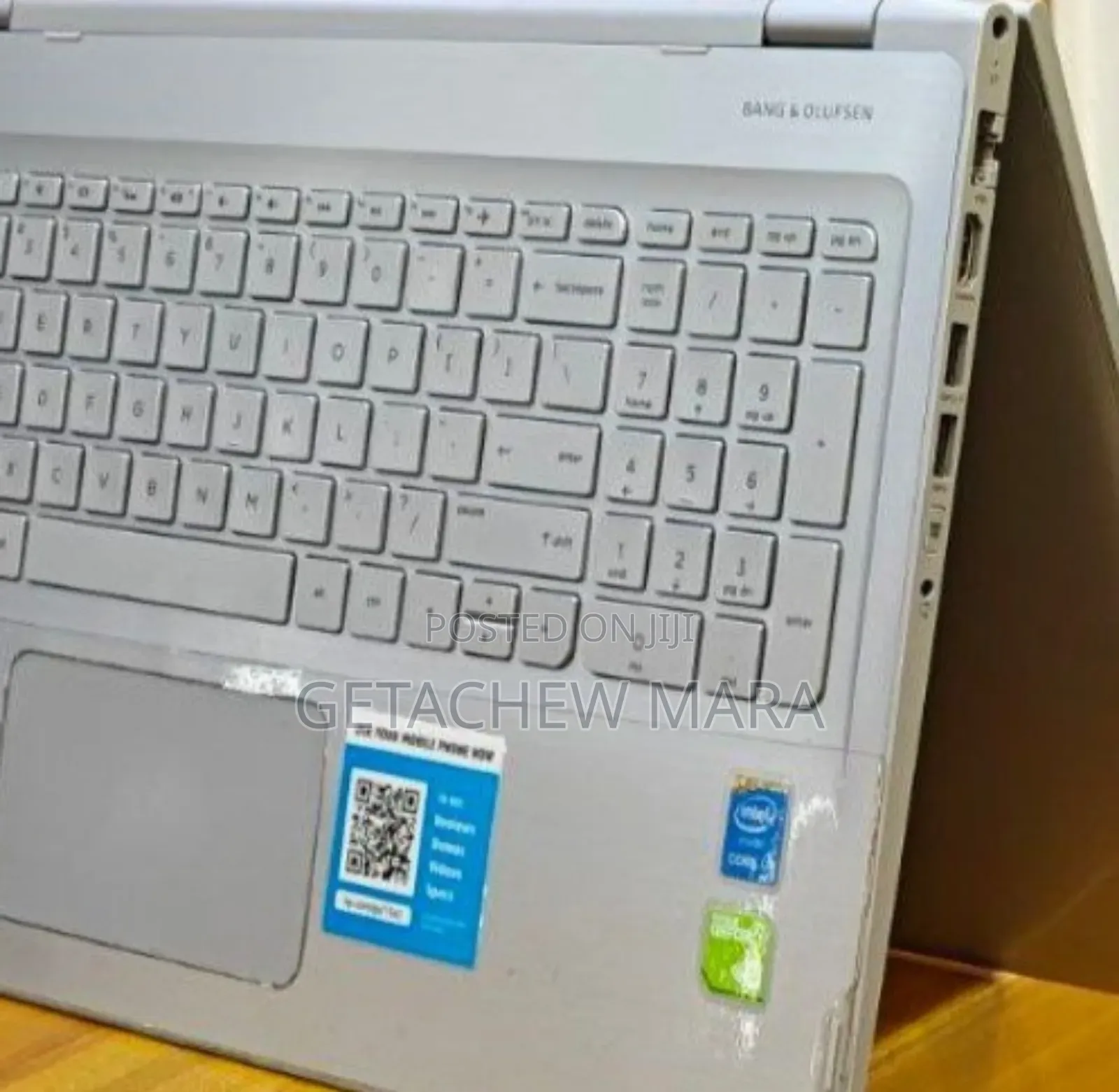 New Laptop HP Envy X360 8GB Intel Core I7 SSD 1T