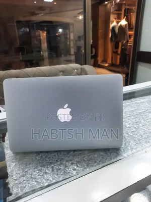 New Laptop Apple MacBook Air 2015 4GB Intel Core I5 SSD 128GB