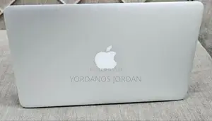 New Laptop Apple MacBook Pro 2015 4GB Intel Core I5 SSD 128GB