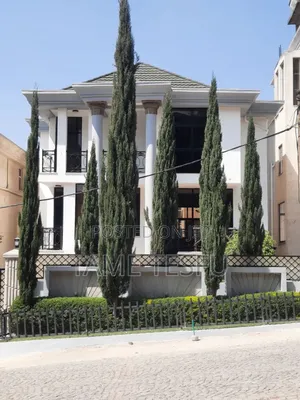 Furnished 8bdrm House in ፍጋ, Bole for sale