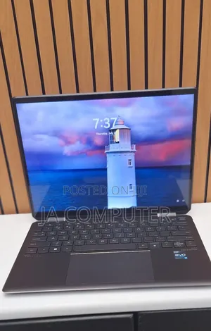 New Laptop HP Spectre X360 16GB Intel Core I5 SSD 1T