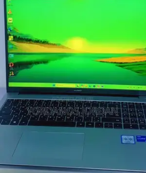 New Laptop Huawei Matebook D 15 8GB Intel Core I5 SSD 512GB