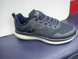 Goupu Sneakers