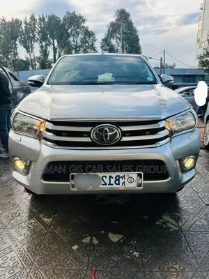 Toyota Hilux 2017 Silver