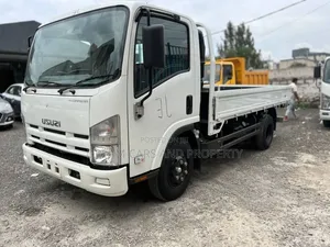 Isuzu NPR Obama 2025 Bank Option