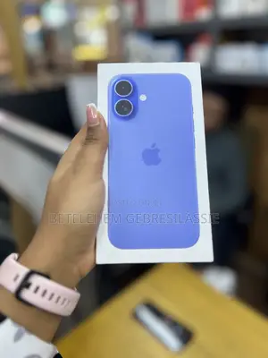 New Apple iPhone 16 128 GB Blue