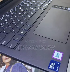 New Laptop Lenovo Yoga 7i 16GB Intel Core Ultra 7 SSD 1T