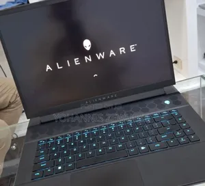 New Laptop Dell Allienware M18 R1 16GB Intel Core i9 SSD 1T