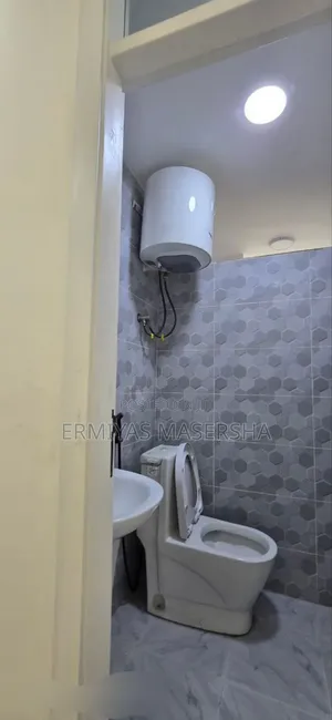 2bdrm Condo in Yeka for sale