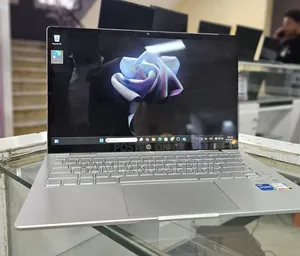 New Laptop HP Pavilion X360 8GB Intel Core I5 SSD 512GB