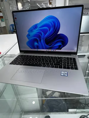 New Laptop Huawei Matebook D 15 16GB Intel Core I5 SSD 512GB