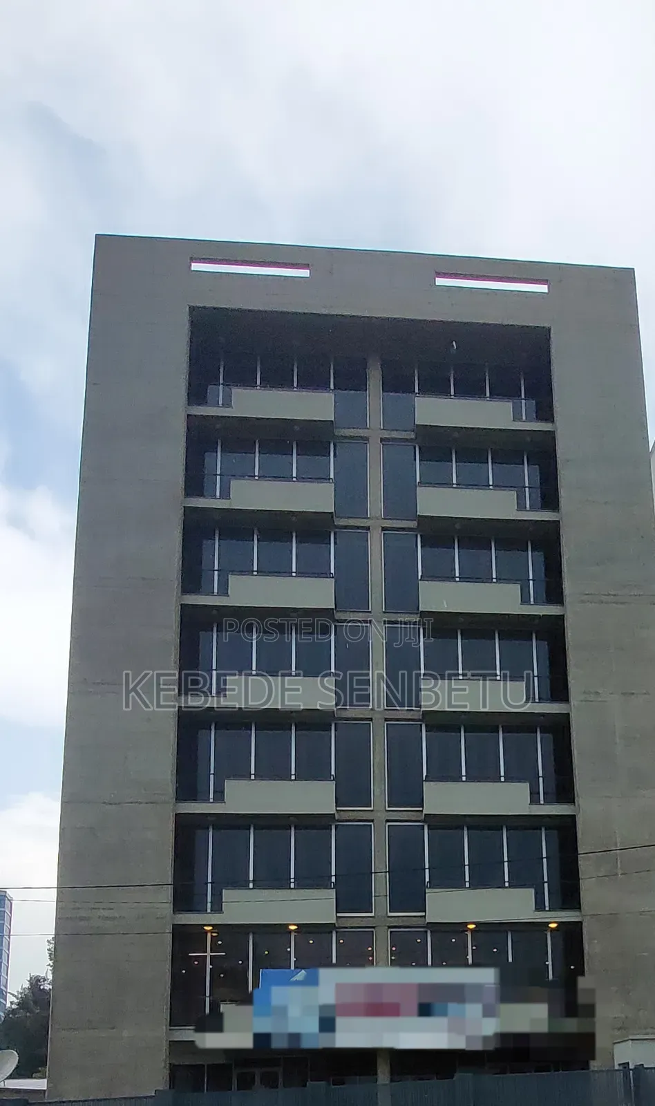 20bdrm Apartment in Addisabeba, Bole for sale