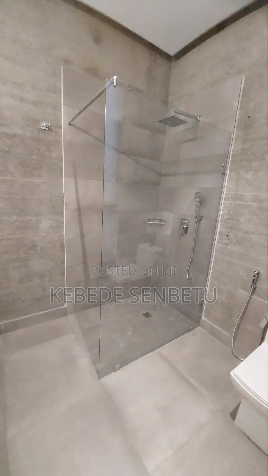 20bdrm Apartment in Addisabeba, Bole for sale