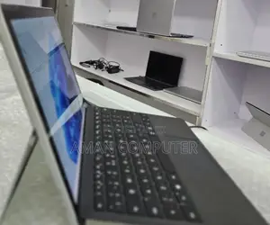 New Laptop Apple MacBook Pro 2019 8GB Intel Core I5 SSD 512GB