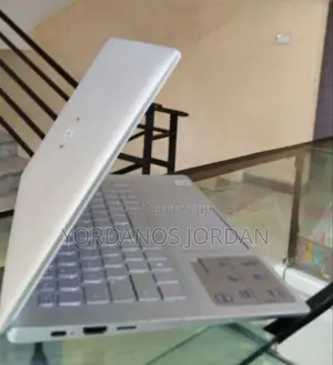 New Laptop Dell Inspiron 14 8GB Intel Core i7 SSD 512GB