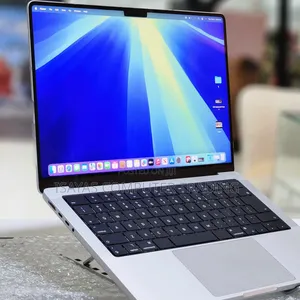 New Laptop Apple MacBook Pro M1 16GB SSD 512GB