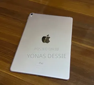 Apple iPad 9.7 128 GB Silver