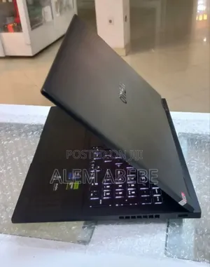 New Laptop HP Omen 15 16GB Intel Core I9 SSD 1T