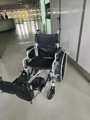 European Standard Wheelchair膊你medical Wheelchair胎教wheelchair European