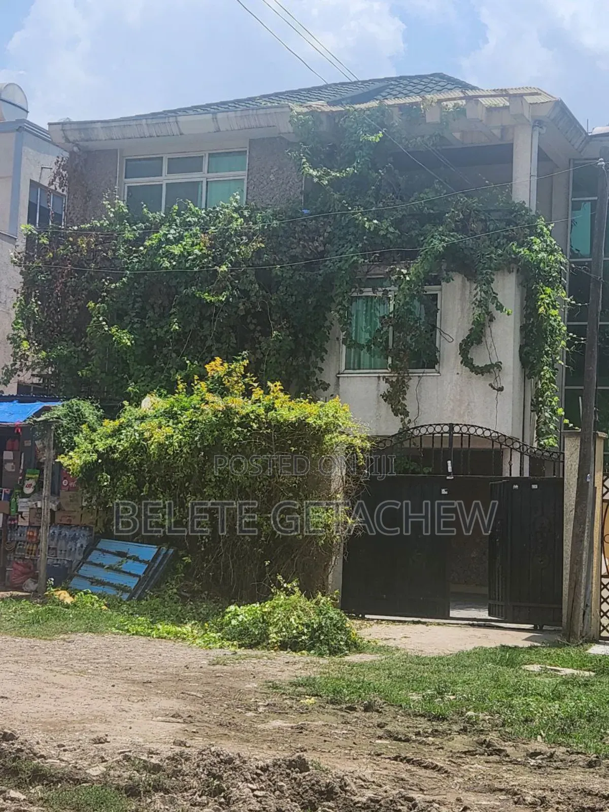 8bdrm House in Lebu, G+2 Luxury, Nifas Silk-Lafto for sale