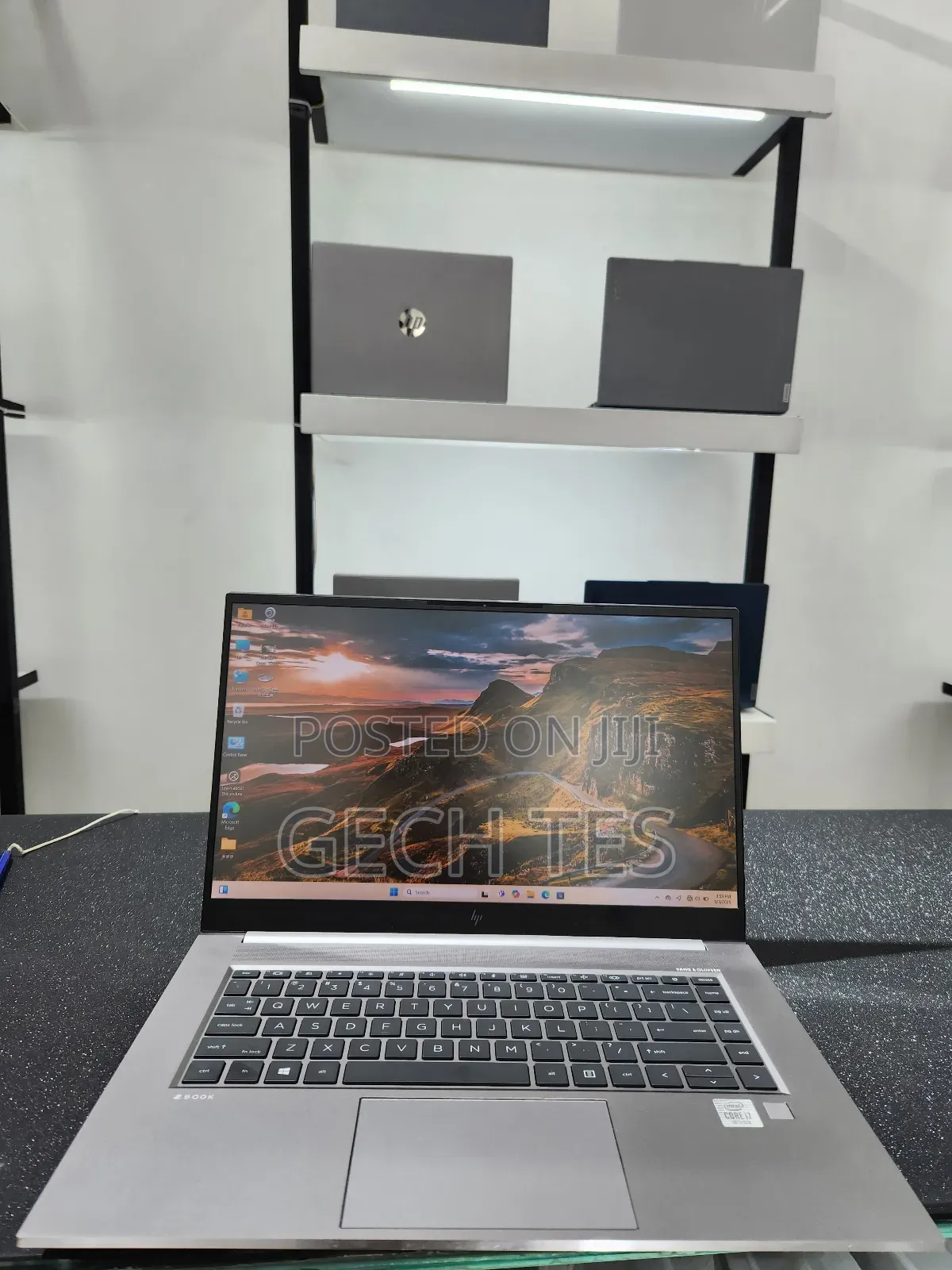 New Laptop HP Zbook Studio G7 32GB Intel Core i7 SSD 1T