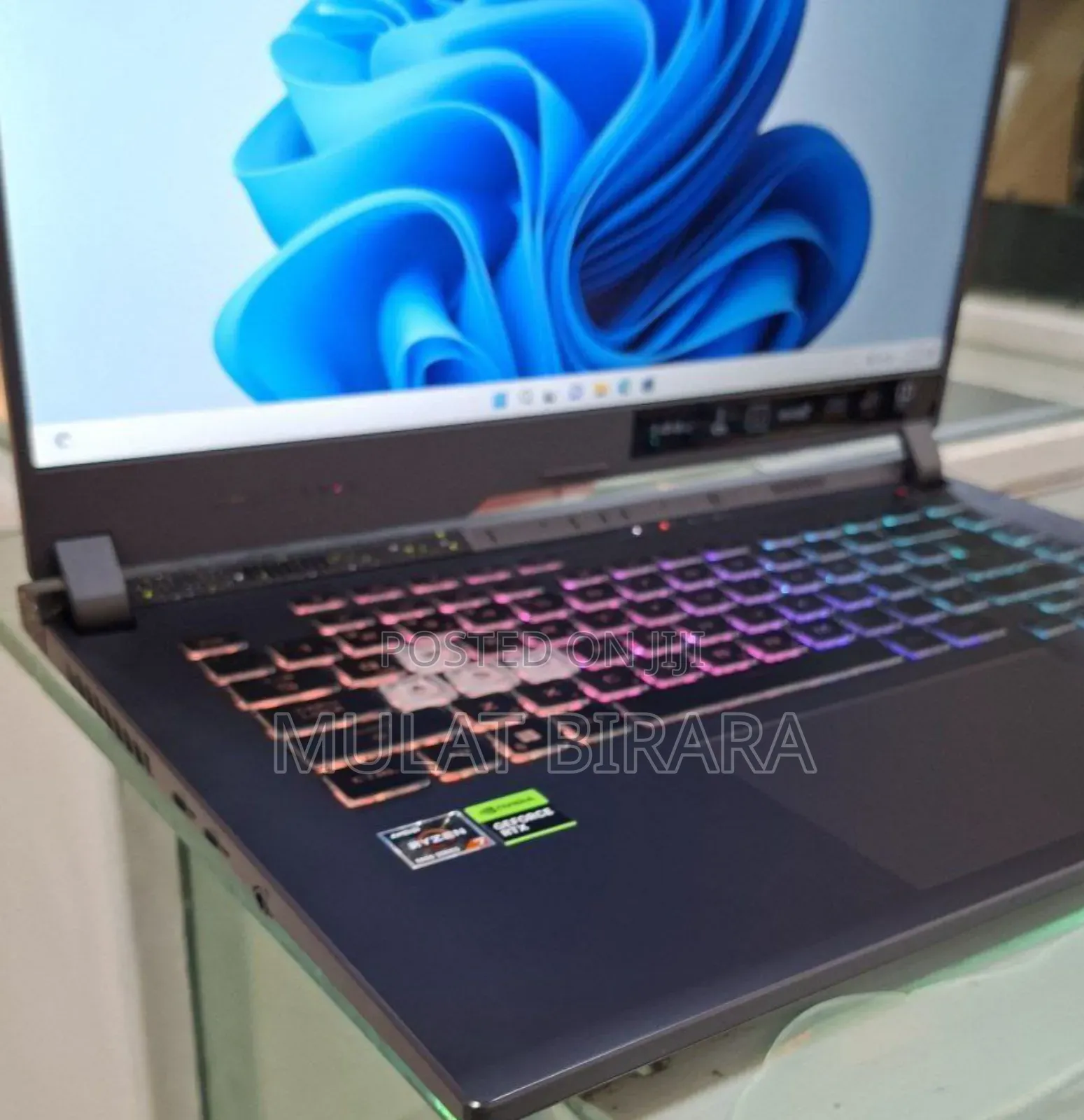 New Laptop Asus ROG Strix G15 16GB AMD Ryzen 7 SSD 1T