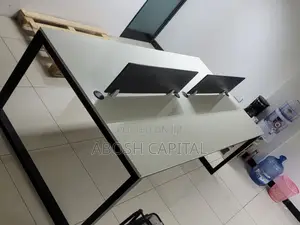 Workstation Table