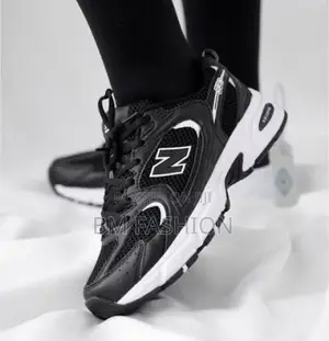 New Balance Black X White Womens Sneakers