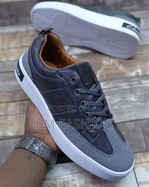 Clarks Flat Black Made in Vietnam England Shoes