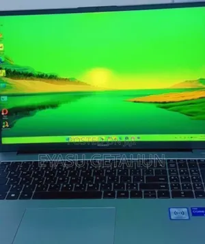 New Laptop Huawei MateBook 13 WRT-W19E 8GB Intel Core i5 SSD 512GB
