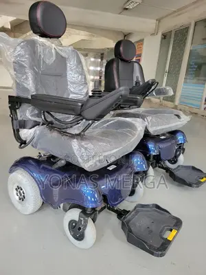 Rechargeable Wheelchair=Electric Wheelchairs: Long Travel Range 360°