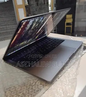 New Laptop Apple MacBook Pro 2021 M1 16GB Apple M1 Pro SSD 512GB