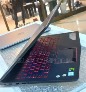 New Laptop HP 14-Dq1088wm 16GB Intel Core I7 SSD 512GB
