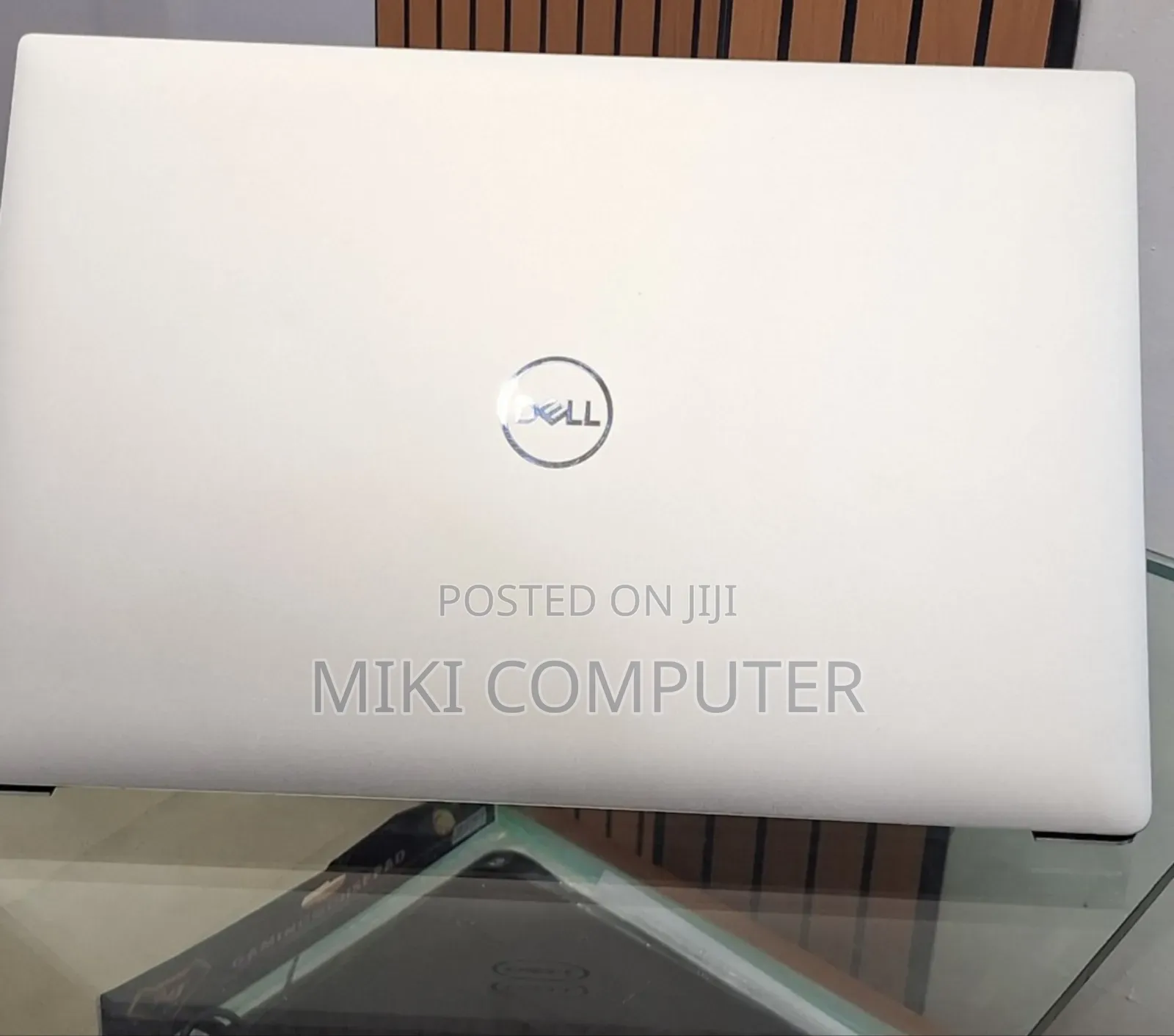 New Laptop Dell XPS 15 32GB Intel Core I9 SSD 2T