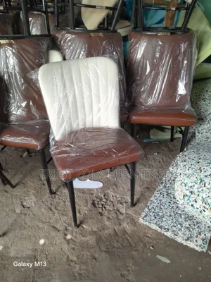 Dining Chairs for Hotel Restaurant