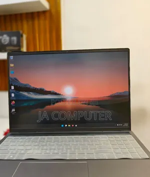 New Laptop Dell Inspiron 15 16GB Intel Core I7 SSD 512GB