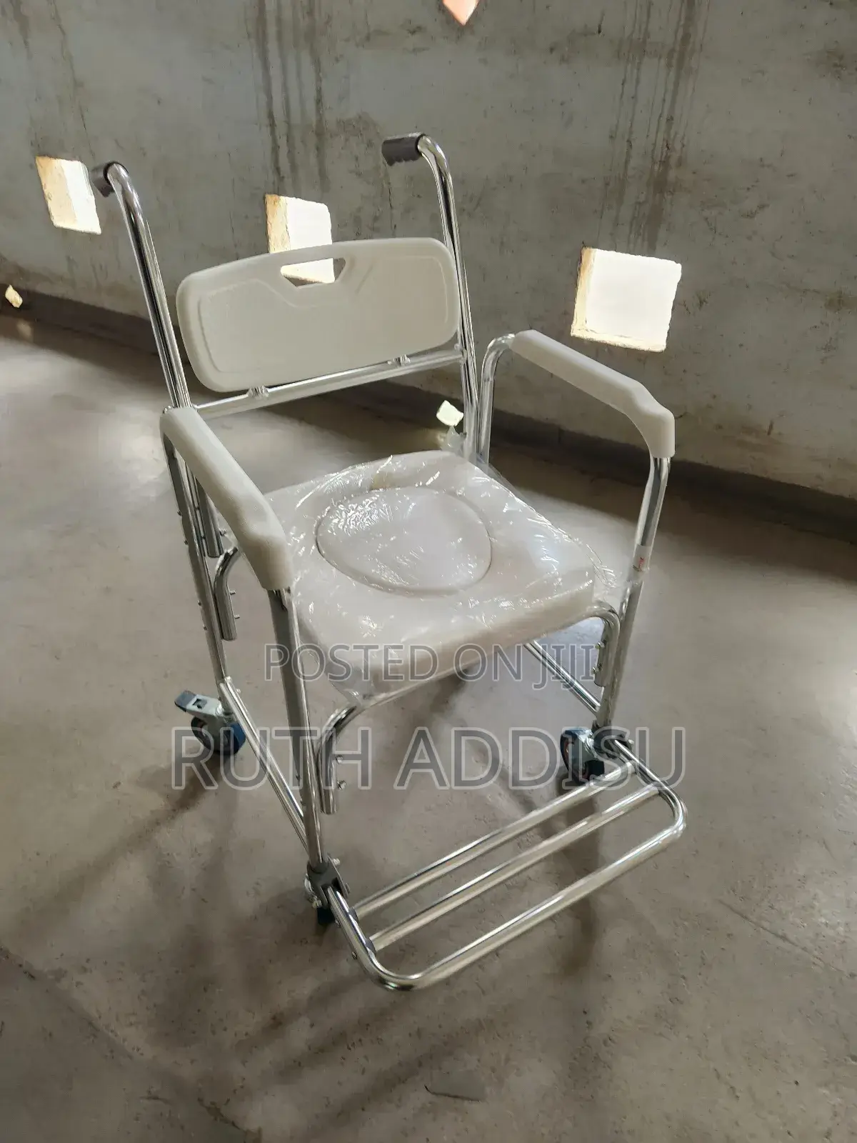 Commode Wheelchair膊你shower+Commode Wheelchair腔裏wheelchair膩的wheelchair
