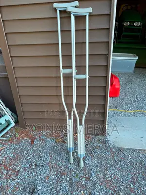 Crutches+Kranch+ Both Lightweight Very Strong Fitted With High Quality