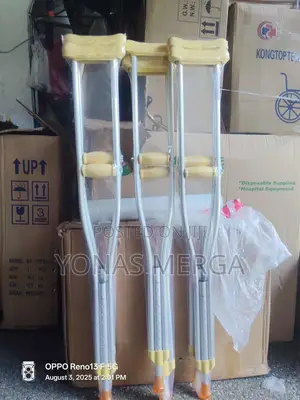 Crutches/Aluminum Crutches Are Also Fully Equipped With Crutch-Bow End