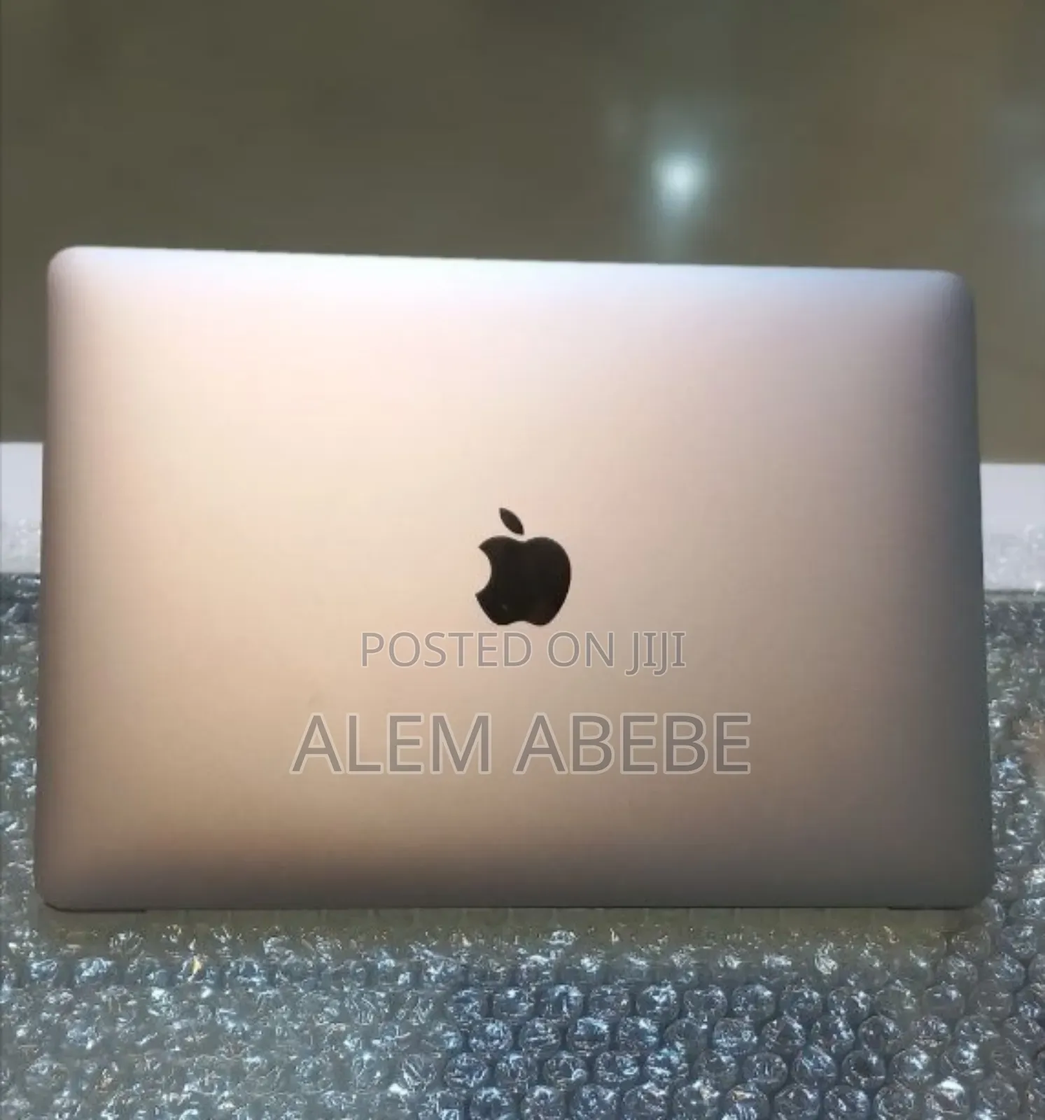 New Laptop Apple MacBook Pro M1 8GB Apple M1 SSD 256GB