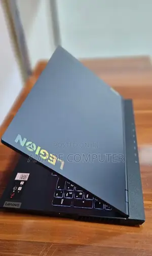 New Laptop Lenovo Legion 5 16GB AMD Ryzen 5 SSD 512GB