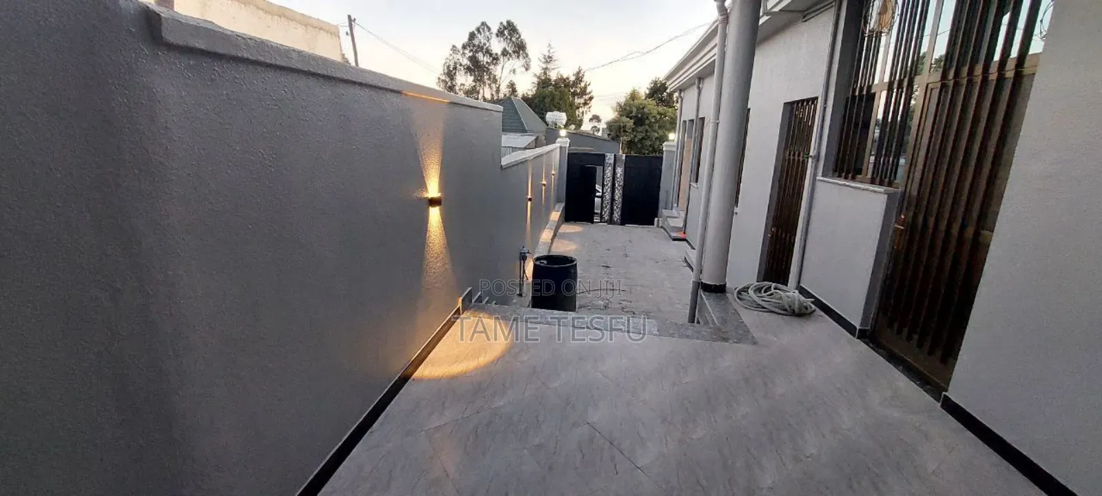 Furnished 3bdrm Villa in ኮቶቤ, Yeka for sale