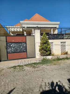 Furnished 3bdrm Villa in ሀያት, Yeka for sale